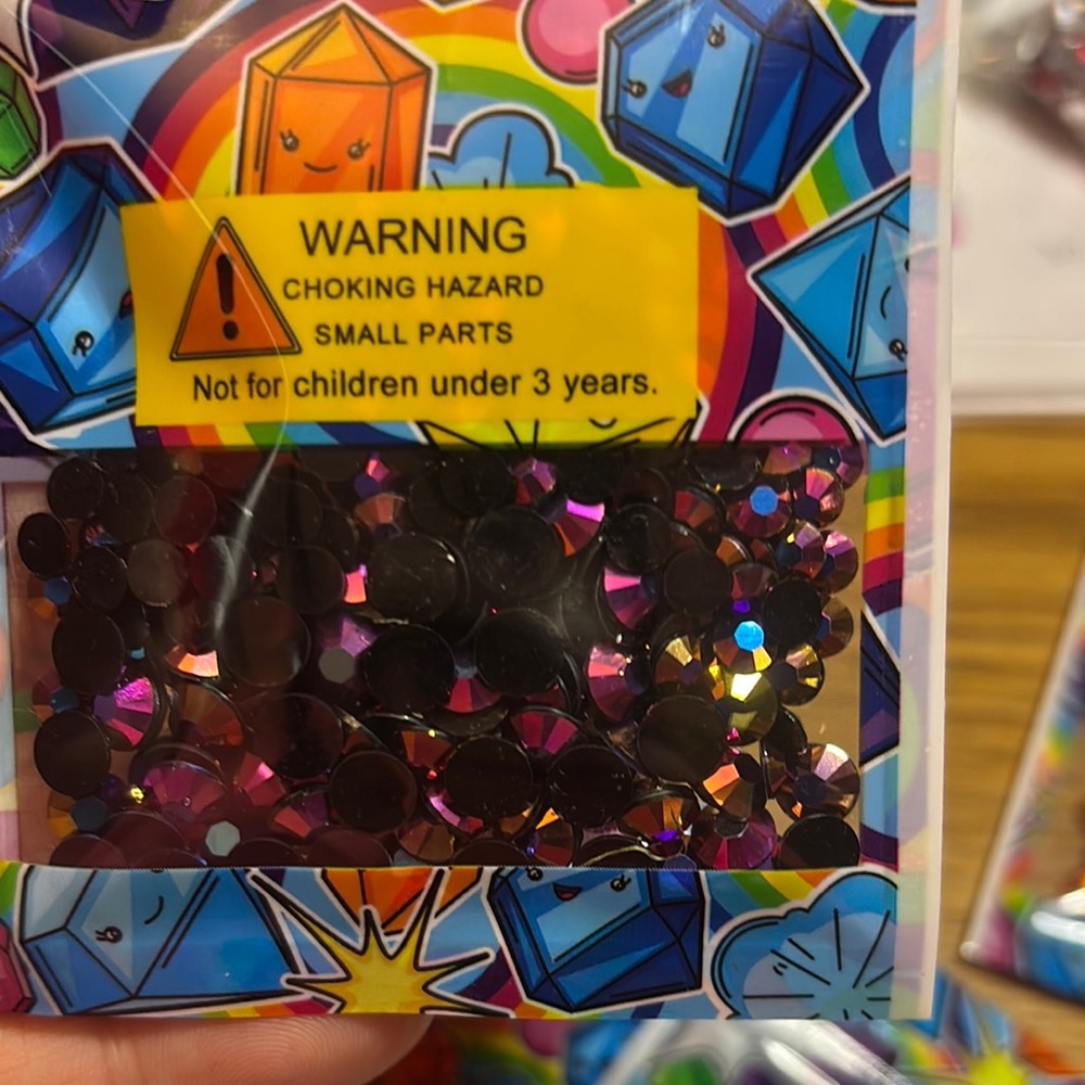 Colorful Rhinestone Craft Set - Picture 9 of 13